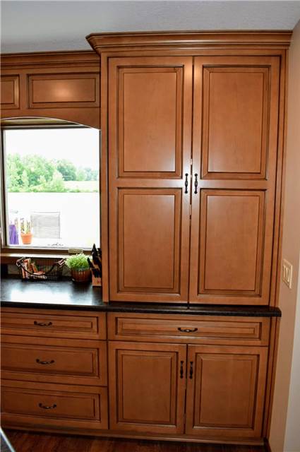 Coffee/microwave cabinets - pocket doors closed